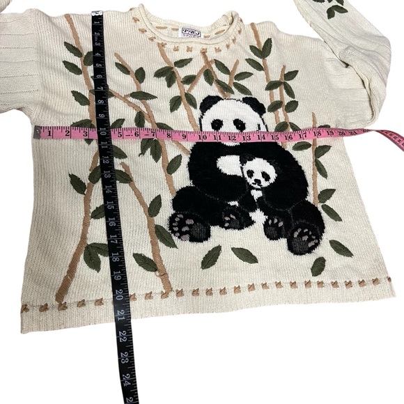 VINTAGE PBJ SPORT Embroidered Panda Holiday Artsy Sweater Crewneck Sweater M - Picture 5 of 12